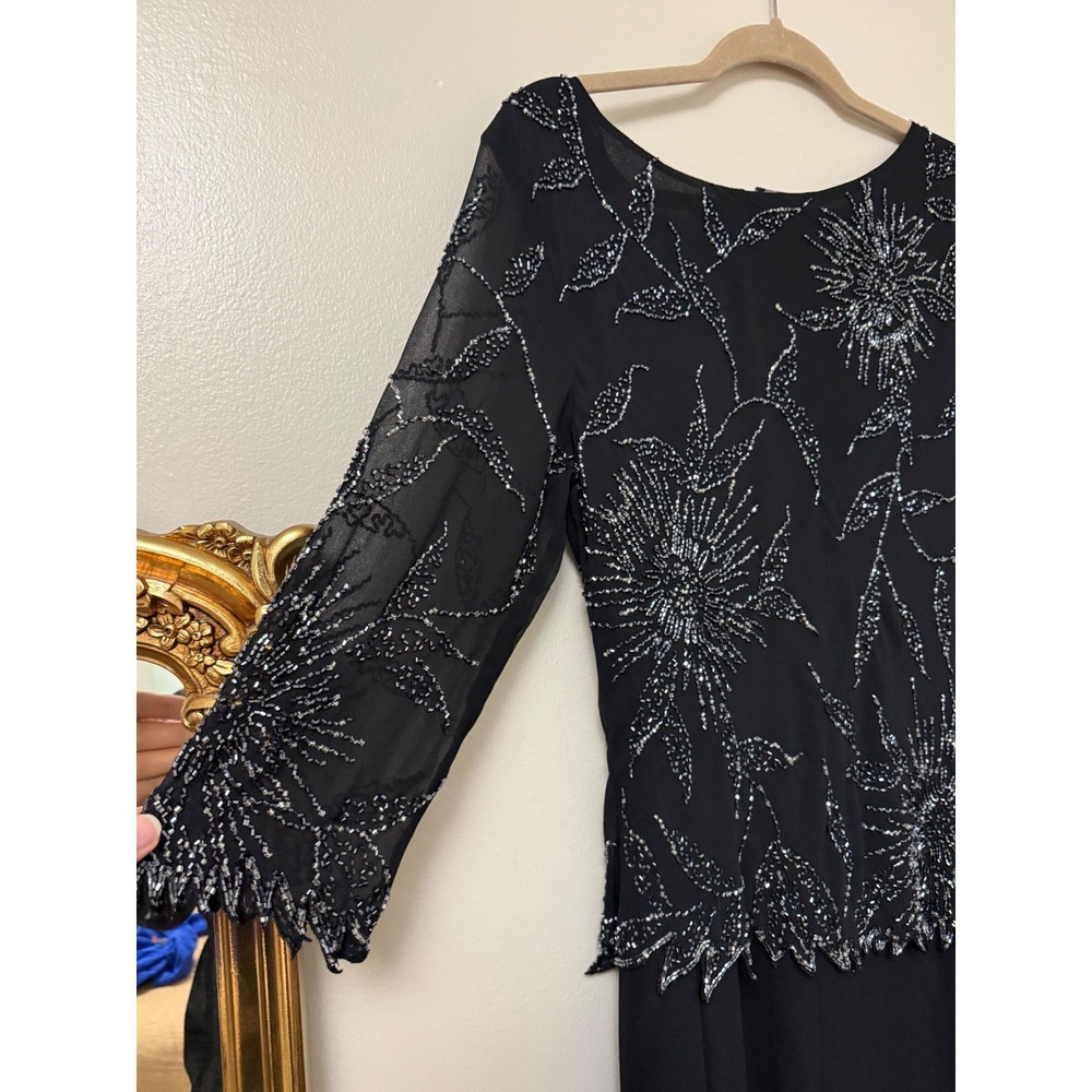 J Kara Black Beaded Floral Chiffon Gown 3/4 Sleeve Formal Evening Dress 8P NWT - Picture 6 of 13